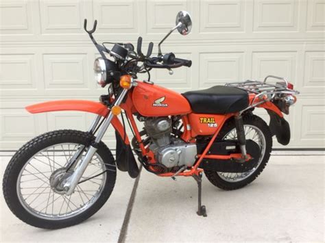 Anyone who grew up in the 60s, 70s or 80s saw honda ct90 and ct110 trail bikes everywhere: Original 1977 Honda Trail 125 Dual Sport Enduro Motorcycle ...