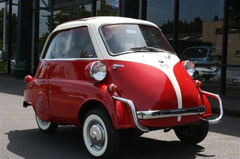 The Bmw Isetta A Favorite Of Steve Erkle Bmw Isetta Bavarian