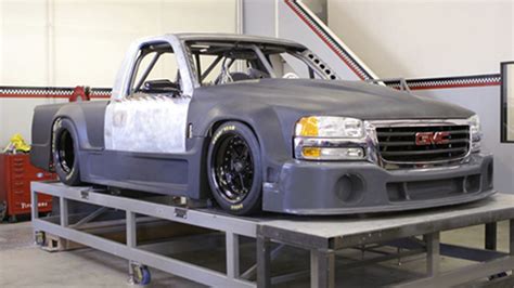 The Worlds First Road Racing Pickup Truck Banks Power