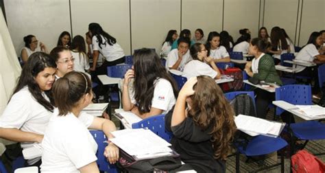 Entre As 50 Melhores Escolas De Curitiba Apenas Três São Públicas