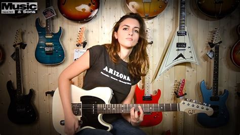 Laura Cox 10 Classic Rock Intros On A Gj2 Hellhound Youtube