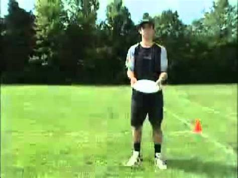 Como Lanzar El Frisbee En Ultimate Youtube