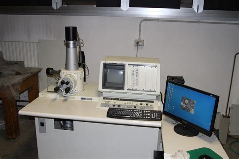 Laboratorio Di Microscopia Elettronica — Scienze E Tecnologie Agro