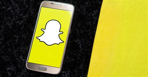 snapchat launches redesign to appease 1 2 million people who hated the
