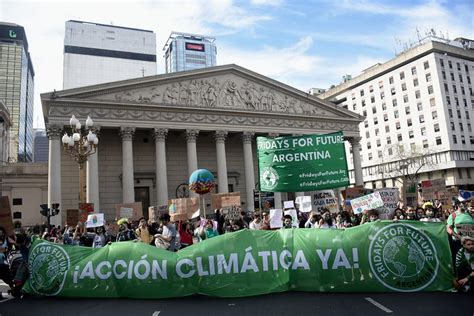 Masivas Manifestaciones En Todo El Mundo Por El Cambio Climático En Una Nueva Edición De