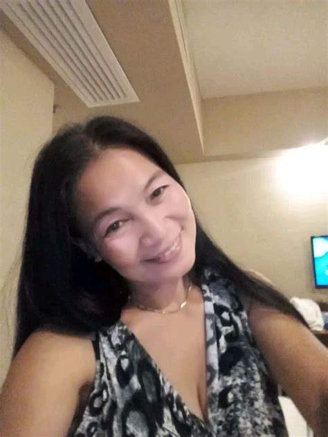 Dalia Milf On Twitter Lonely Hotel For Videos Pm Me🤩 Milf Mature Pinay Filipina