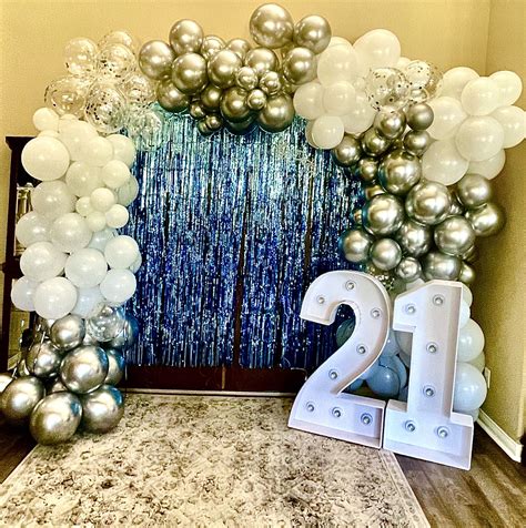 21st Birthday Decorations in 2022 | Garland backdrops, Silver garland