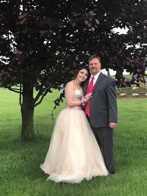 Dad Takes Sons Girlfriend To Prom After The Teen Dies In A Car Crash