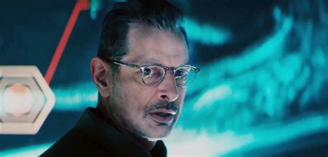 On 4 july, americans all over the world celebrate independence day. Independence Day 2: Wiederkehr - Jeff Goldblum im Interview
