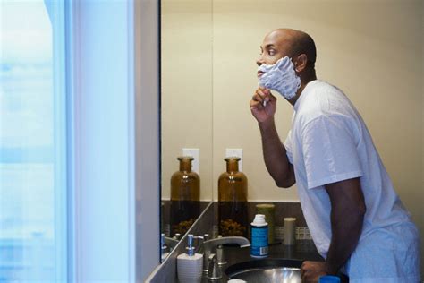 This question is open to anyone who has had similar issues with ingrown hairs and razor bumps. Black Men; 8 Great Shaving Tips… : ThyBlackMan