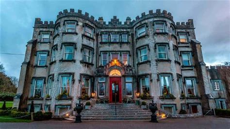 10 Affordable Fairytale Castle Hotels In Ireland A View Outside