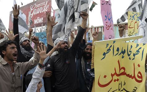 Dopo Il Nobel Per La Pace Un Gruppo Di Talebani Pakistani Minaccia La