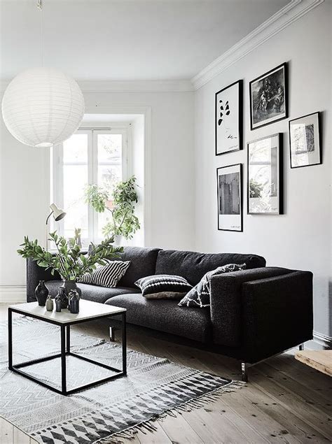 Having a gray sofa in the living room is an absolute hit. 21+ Top Small Living Room Decorating Ideas On A Budget ...