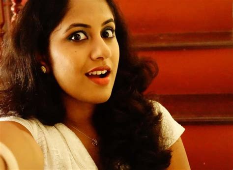 Jyothi Krishna Malayalam Actress Candid And Personal Pictures Gethu