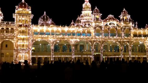Mysore Palace Lighting Show Beautiful Light Show In Mysuru Palace Of