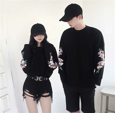 รูปภาพ couple, fashion, and korean | カップル 服装, 韓国のストリートファッション, オルチャンスタイル