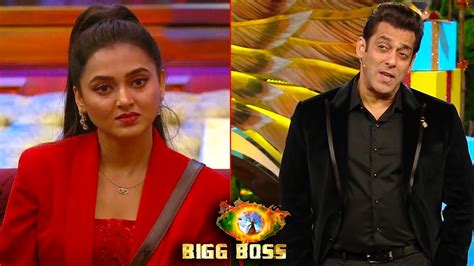 Bigg Boss 15 Live Weekend Ka Vaar के दौरान Salman ने Tejasswi को किया सपोर्ट खुशी से झूम उठी
