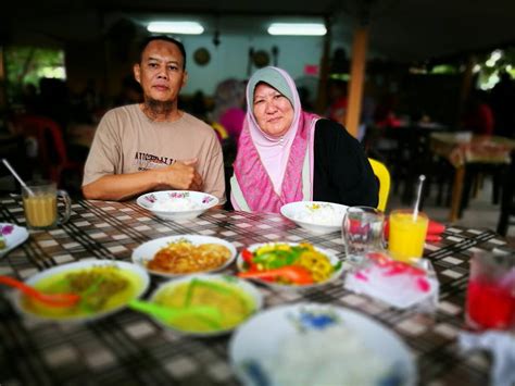 We did not find results for: Tertunailah Hasrat Di Hati: JJCM- Watie Corner Kedai tepi ...