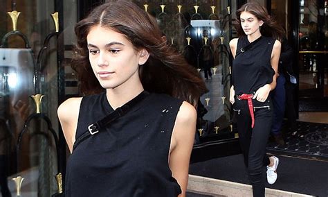 Kaia Gerber Goes Make Up Free Leaving Paris Hotel Daily Mail Online