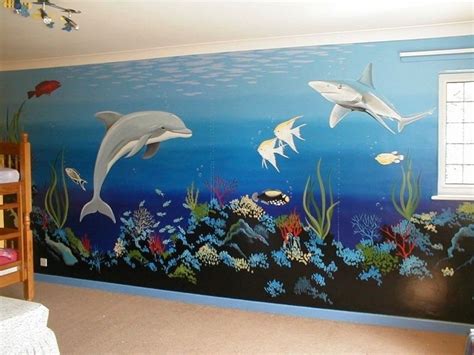 This Underwater Mural Features Lots Of Detail And Bright Colours And