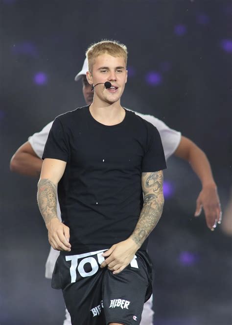 justin bieber rocks irish beliebers in sold out rds dublin gig as part of the purpose world tour
