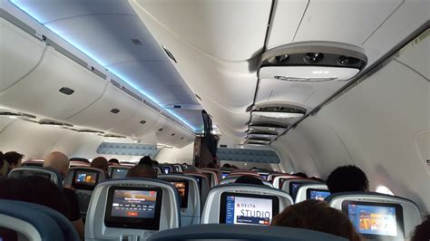 Airbus A320 Interior Delta