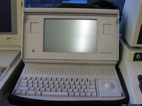 Apple Laptops Through The Ages See How Mac Design Evolved From 1989