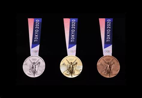 Dans les sens des jeux, podcast en son binaural, elle nous emmène à la découverte de six athlètes français en lice pour les jo de tokyo, une . Voici des smartphones transformés en médailles olympiques ...