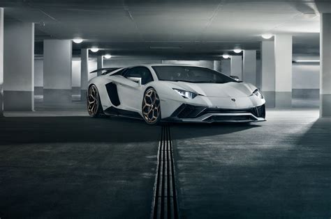 White Lamborghini Wallpaper