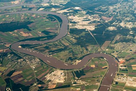 Meander Bends On Mississippi River Louisiana Geology Pics