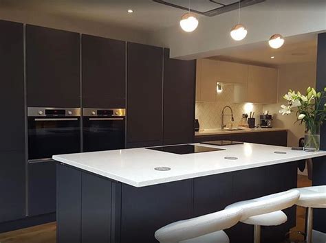 Make your kitchen a pleasant and welcoming place to be, using benchmarx lighting to add atmosphere. Pin by Ruth Bond on New kitchen in 2020 | Benchmarx ...