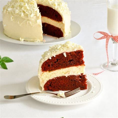 Fluffy And Moist Red Velvet Cheesecake Cake With Cream Cheese Frosting