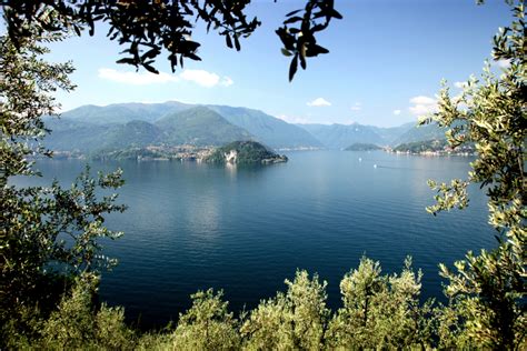 Beautiful Italian Lakes Italy Travel And Life Italy Travel And Life