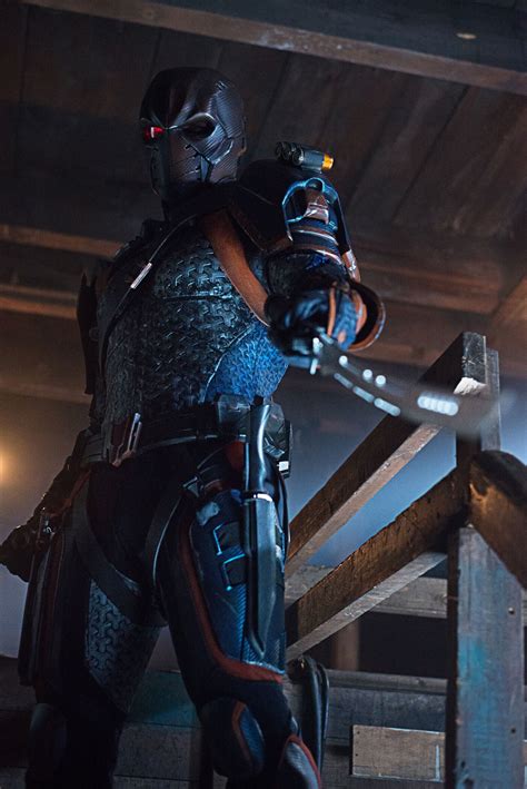 Deathstroke In Titans 2x05 New Still Titanstv