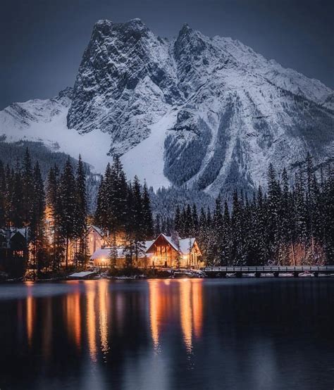 🇨🇦 Emerald Lake Lodge On A Winter Night Yoho Bc By Ucommonvanilla