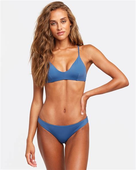 Pretty well reviewed even though the star rating is not impressive. Everlast M90 - Solid Crossback Bikini Top 9352315371599 | RVCA - Everlast m90 indoor cycle bike ...