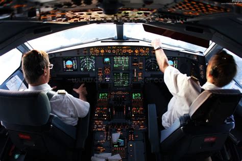 ¿qué Es El Piloto Automático En Los Aviones Jet News