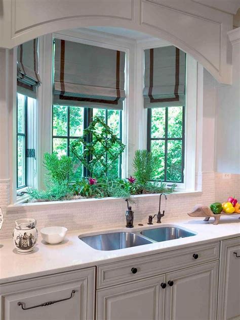 10 Stylish Ideas For Kitchen Window Treatments B
