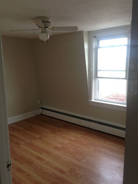 In addition to these units, we also offer two bedroom apartments as well as one bedroom duplexes and two bedroom townhomes, each with their own special amenities. LARGE 1 BEDROOM!! ALL UTILITIES INCLUDED! - Apartment for ...