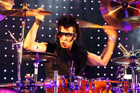 Vamos a probar el detector de metales para profundidad hermes es muy bueno y esta es la primera calada que le damos. Moderatto | Moderatto es una banda de Pop con pretenciones ...