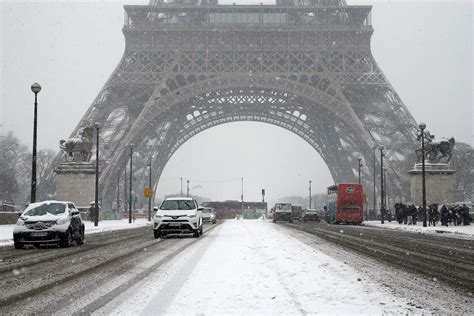 Eiffel Tower Shuts Down As Snow Freezing Rain Pummel France Wrgb
