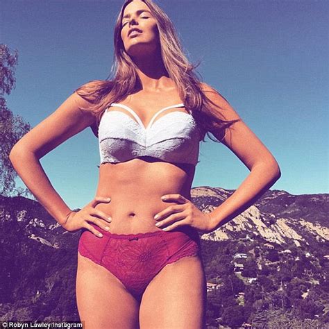 Robyn Lawley Flaunts Her Incredible Figure In A Crop Top And Skimpy