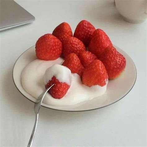Strawberry Aesthetics 네이버 블로그 음식 창의적인 음식 맛있는 음식