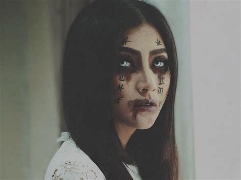 Sarwendah Merias Wajah Jadi Hantu, Seram Tapi Tetap Cantik : Okezone Lifestyle