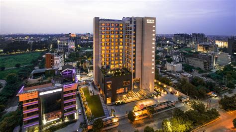 Luxury 5 Star Hotels In Lucknow Best Hotel In Lucknow In Gomti Nagar