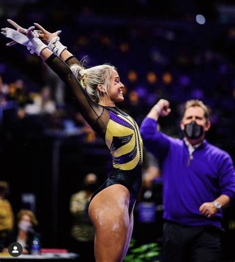 Pin By Heidi Hartje On College Gym Lsu Gymnastics Female Gymnast