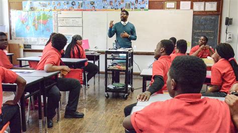 Male teachers end of the year gifts: Why are there so few black male teachers? | APM Reports