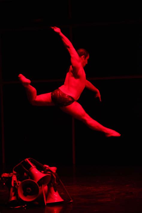 Olivier dubois describes his 2012 work tragédie as an exploration of the gulf between merely being human and embracing our full humanity. Rouge - Compagnie Olivier Dubois