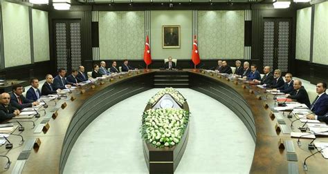 Pm Davuto Lu Unveils New Turkish Interim Cabinet After Meeting With