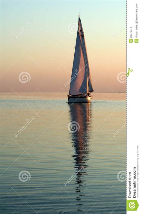 Boat With Reflection Royalty Free Stock Images Image